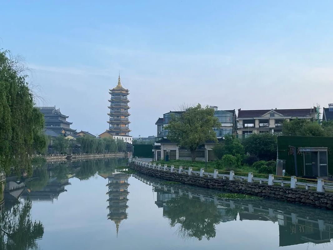 8月份适合去哪旅游